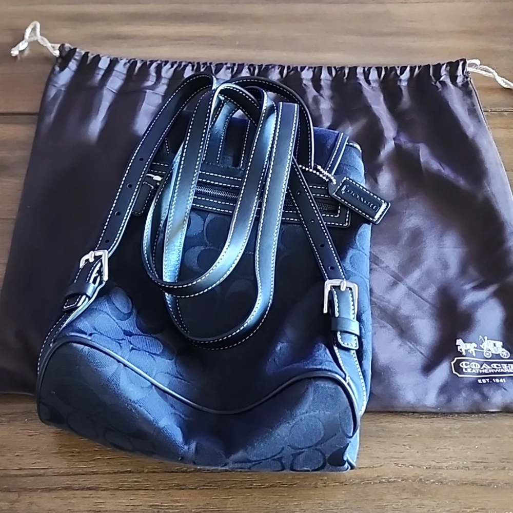 Vintage Signature Black Coach Small Backpack Purse - Picture 2 of 8